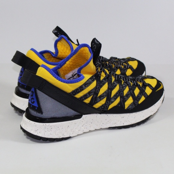 Nike ACG React Terra Gobe Hiking Shoes - Picture 3 of 6